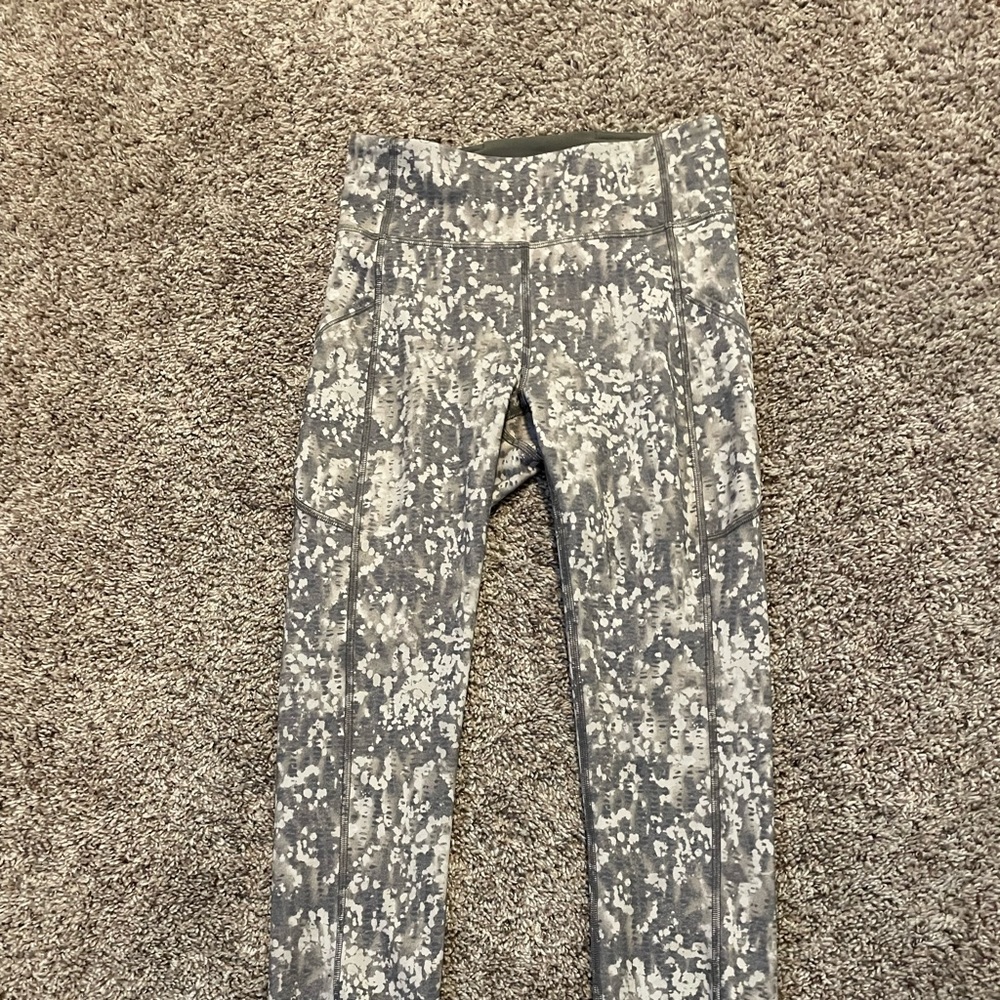Lululemon Invigorate HR Leggings